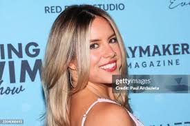 8,334 Babes In Toyland Photos & High Res Pictures