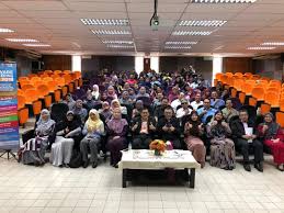 Fakulti sains komputer dan teknologi maklumat, upm. Software Engineering Week 2018 Fakulti Sains Komputer Dan Teknologi Maklumat