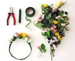 Etsys Deutscher Blog Der Offizielle Deutsche Blog Von Etsy Dem Weltweiten Marktplatz Fur Handgemachtes Und Vintage Blumenkranz Blumenkranz Haare Blumenkranz Knupfen