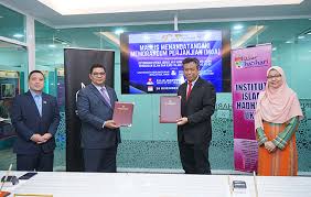 Peranan dan sumbangan dalam aspek sosial di malaysia pada tahun 2003 hingga 2005 pengenalan menurut kamus dewan edisi keempat , definisi bagi tokoh ialah seseorang individu yang terkemuka atau kenamaan yang menceburi pelbagai bidang atau pun yang memegang peranan penting dalam sesuatu bidang dan mempunyai takrifan lain. Kerjasama Strategik Ukm Dan Pertubuhan Legasi Tun Abdullah Ahmad Badawi Tingkatkan Usaha Penyelidikan Untuk Masyarakat Ukm News Portal
