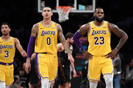 Lebron james and anthony davis want to restart season. Lakers Lebron James Will Not Play Against Phoenix Suns Kyle Kuzma Is Questionable Silver Screen And Roll