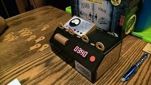 Rätselspiele ist eines der herausforderndsten escape room spiel, die sie nicht verpassen möchten. Test Escape Room Das Spiel