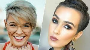 Messi da parte gli styling anni '90 con riga in mezzo, i tagli di capelli corti 2022 celebrano la divisa di lato. Pin Su Acconciature Capelli Corti