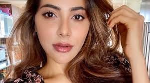 Nikki Tamboli Height Weight Age Boyfriend Biography Facts Poonam preet height, weight, age, boyfriend, family, biography & more. nikki tamboli height weight age
