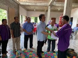Diketuai oleh ketua kampung yang dipanggil tuai rumah. Tuai Rumah Disaran Baik Pulih Rumah Panjang Manfaatkan Dana Bantuan Sarawakvoice Com