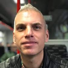 andrew crisp (@akcrisp)