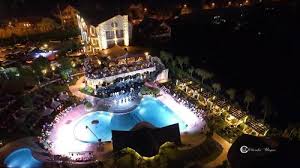 Compare all coach companies and find the best price. Castel Transilvania Baia Mare Aktualisierte Preise Fur 2021