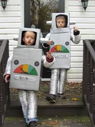 Iron man 4 costume helmet diy: Diy Robot Costume Party Partyideas Robot Costumes Robot Halloween Costume Diy Robot