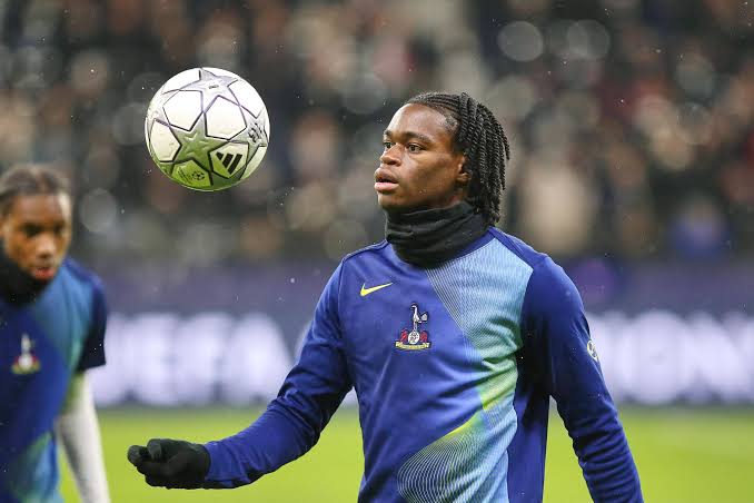 Who is Callum Olusesi? Nigerian-descent midfielder with 15-minute cameo in  Spurs vs Liverpool clash - Soccernet NG