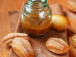 Madeleines Au Miel Du Chef Loulou Recette Recettes De Cuisine Recette Madeleine Recette