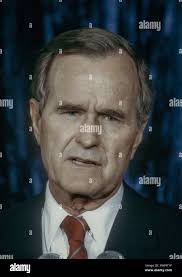 George w bush chicago hi-res stock photography and images