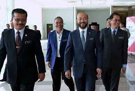 Timbalan naib canselor (hal ehwal pelajar). Ptptn Kerajaan Ambil Kira Keperluan Semasa Utusan Borneo Online