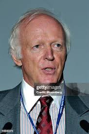 15 Peter Harbison Photos & High Res Pictures