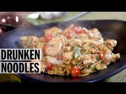 Drunken Noodles How To With Jet Tila Food Network Youtube Food Network Recipes Drunken Noodles Food