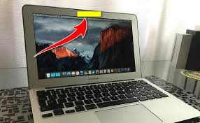 خطورة تغطية كاميرات Macbook و Macbook Air و هدا هو السبب صورة شخصية قامت Apple بتحدير مستخدمي Macbook من عدم تغطية الكا Computer Camera Computer Camera