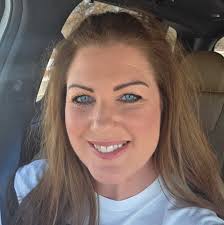 Where to find a right-hand kids baseball glove in Hoxie, KS?