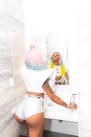 YN ASIAN DOLL 🥷🏽 on X: Mirror mirror on the wall whos the hardest doll  of em all 💎 t.coLks6bbOu3N  X