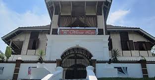 Bahawa penduduk tempatan di kuala lipis menerima dan bersedia untuk turut serta dalam. Melawat Tempat Menarik Di Negeri Pahang Kujie2 Com