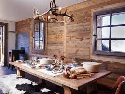 Luxueux Chalet Independant A Morzine Faisant Partie Du Domaine Des Portes Du Soleil Montriond Meuble En Bois Rustique Chalet Salle A Manger