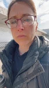 Jess Crotts's Instagram, Twitter & Facebook