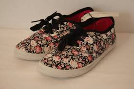 details about new girls tennis shoes size 1 floral casual sneakers canvas roses lace up flats