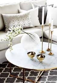 Coffee Table Ideas Marble White Center Table With Gold Details Www Bocadolobo Com Interior Stue Stue Inspirasjon Stuebord