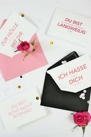 Die karte ist einfach zu basteln nur der schriftzug könnte schwierigkeiten bereiten. Diy Geschenk Karten Mit Spruchen Zum Valentinstag Partystories Blog