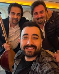 Sözü ve müziği can dostum Muharrem Yıldız'a ait olan “Dur diyemem” isimli  eserimizin klip çalışması için kamera karşısına geçtik. Sponsorluğunu  (Özboyar Eşya kaplama) Muharrem Yıldız, (Ramay Otomotiv) Hasan Tepe, (Ceyda  Ayakkabı) Hidayet