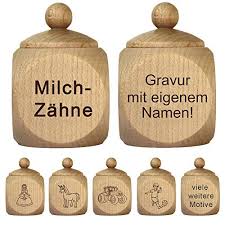 Wie kannst du deinem welpen den zahnwechsel erleichtern? Milchzahndose Mit Gravur Zahndose Mit Namen Personalisiert Baby Zahnbox Fur Milchzahne Als Geschenke Fur Jungen Und Madchen Von Geschenkissimo Amazon De Baby