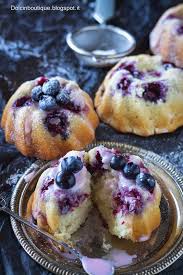 Ingredienti per 12 muffin medi. Dolci In Boutique Mini Bundt Cakes Allo Yogurt E Mirtilli Ricette Cibo Delizioso Dolcetti