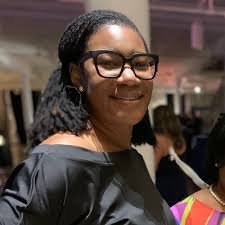 LaToya Gary (@homeloanmom) • Instagram photos and videos