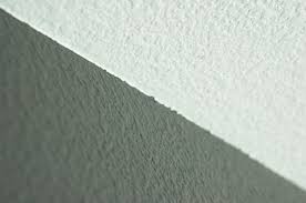 How To Paint A Perfect Ceiling Line Painted Ceiling Diy Painting Painting Tips