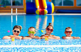 Fonds D Ecran Piscine Garcon Petites Filles Lunettes Sourire Enfants Telecharger Photo