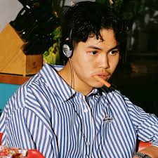 lewser (@seanlew) • Instagram photos and videos