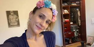 La pista es que en. Chichila Navia En Bikini Dejo Ver Sus Curvas Canal 1