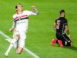 We warmly invite interested families to sign up for an event or tour. Pablo Celebra Fim De Jejum E Nega Boatos De Saida Sou Feliz No Sao Paulo 29 07 2021 Uol Esporte