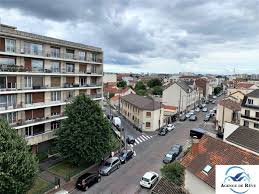 Drancy dsi is a commune in the northeastern suburbs of paris in the seinesaintdenis department in northern france it is located 108km 67mi fr. 4p Drancy Centre Agence De Reve Romainville