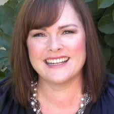 Stephanie Whiteman (@rachelchloehome)