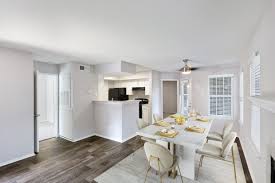 laurel hills preserve apartments