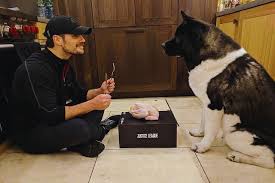 The Man of Steel Squad - Henry Cavill's quirky Thanksgiving tradition is as charming as it is hilarious, and it all revolves around his deep affection for his dog, Bear. In 2017,