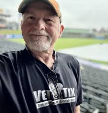 Sharing experiences and photos from Antigua