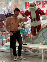 Unlike his castmates on 'bling empire,' kevin kreider wasn't exactly living the glam life before though 'bling empire' seemingly came out of nowhere on netflix, fans have become obsessed with. Inside The Lives Of The Los Angeles Billionaires Who Star In The Netflix Reality Show Bling Empire Daily Mail Online