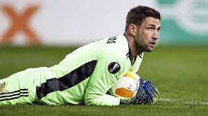 Football statistics of maarten stekelenburg including club and national team history. Doelman Stekelenburg Ontvangt Brief Dat Contract Bij Ajax Is Opgezegd Nos