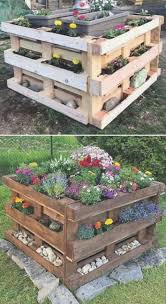 Leichte Und Einfache Bastelideen F R Holzpaletten Diy Diygarden Garden Leichte Und Einfache Baste Garte In 2020 Diy Garden Projects Pallets Garden Garden Projects