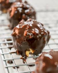 Live Love Nourish Casey Lee On Instagram Better For You Ferrero Rocher Chocolates Recipe Featuring Heaven Almond Recipes Gluten Free Sweets Baking Sweet