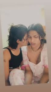 @indiashemalesss video Tweet