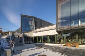 1.september startar arbeidet med nytt skulebygg for ulsteinvik barneskule. Ulstein Arena Arkitektur N