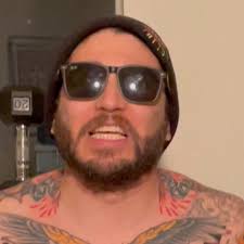 Dennis Duran 🇧🇷 (@dennisdurantattoo) • Threads, Say more