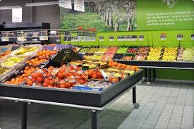 Intermarche Atrq Reynier Agenceur En 2020 Fruits Et Legumes Grandes Surfaces Agenceur
