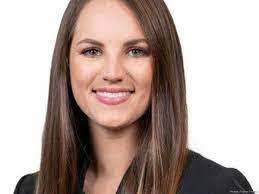 Tara Hendren's Instagram, Twitter & Facebook